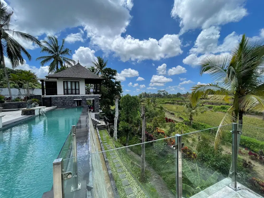 dijual villa view sawah ubud