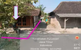 RUMAH DI KELURAHAN POJOK, PURWOSARI BOJONEGORO