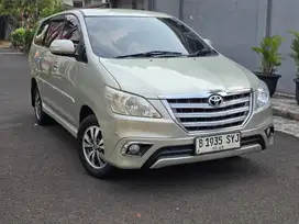 INNOVA V 2.0 MATIC 2012