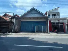 Jual Cepat‼️Rumah+Gudang Jombang