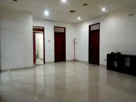 Dijual Rumah Siap Huni di Sayap Turangga Dekat Trans Studio