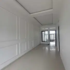 Dijual Rumah Baru Sayap  Martanegara Dekat Trans Studio
