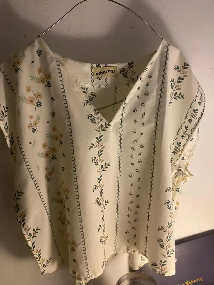 Vest Estetik Wanita