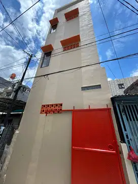 Rumah tinggal + KOST 14 kamar