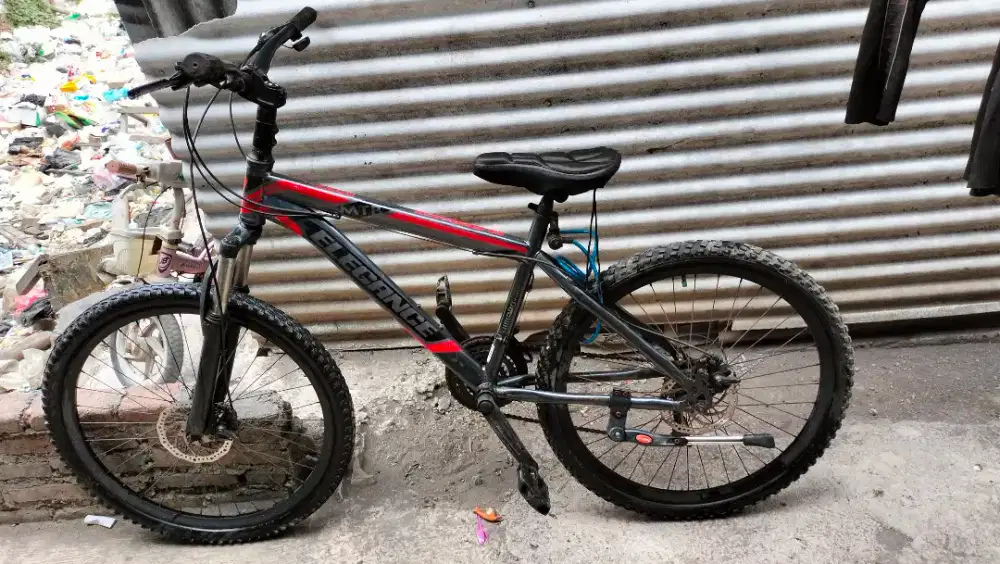JUAL SEPEDA BEKAS MERK ELEGANCE MTB 9927 MERAH