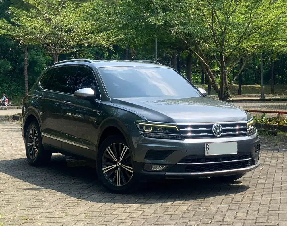 ( CASH !! ) Volkswagen Tiguan Allspace 2020 1.4 TSI ( Istimewa )