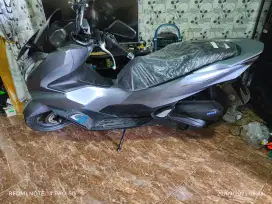 Honda PCX SILVER CBS 2024