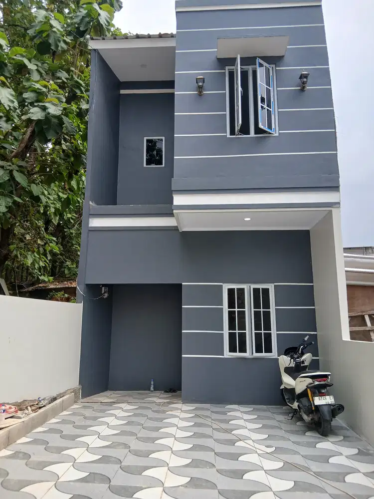 Rumah ok baru bisa kpr jakarta 2kt 2km 2 lantai dp suka suka gaji mend