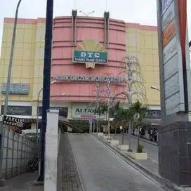jual stand darmo trade center