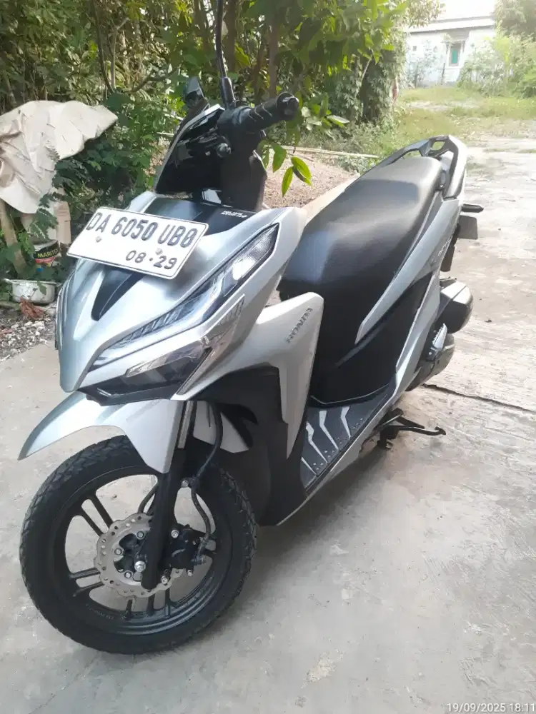 Vario 150 cc keyless Tahun 2019
Kunci keyless/kunci remot.