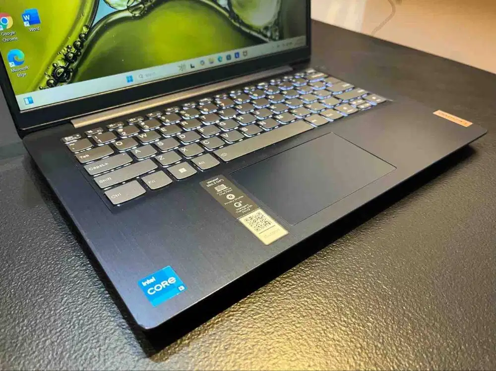 LAPTOP LENOVO IDEAPAD SLIM 3 14ITL6