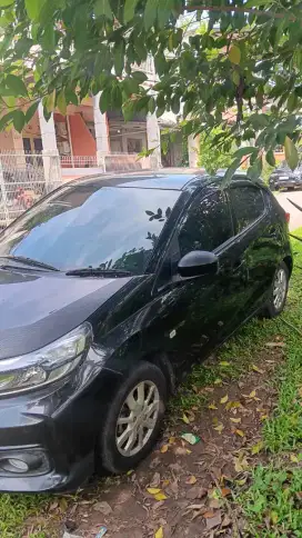 Honda Brio 1.2 Satya E MT 2022 bisa Nego