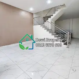 DISEWA VILLA KOMP CEMARA ASRI JLN KATALIA TERRACE HOOK