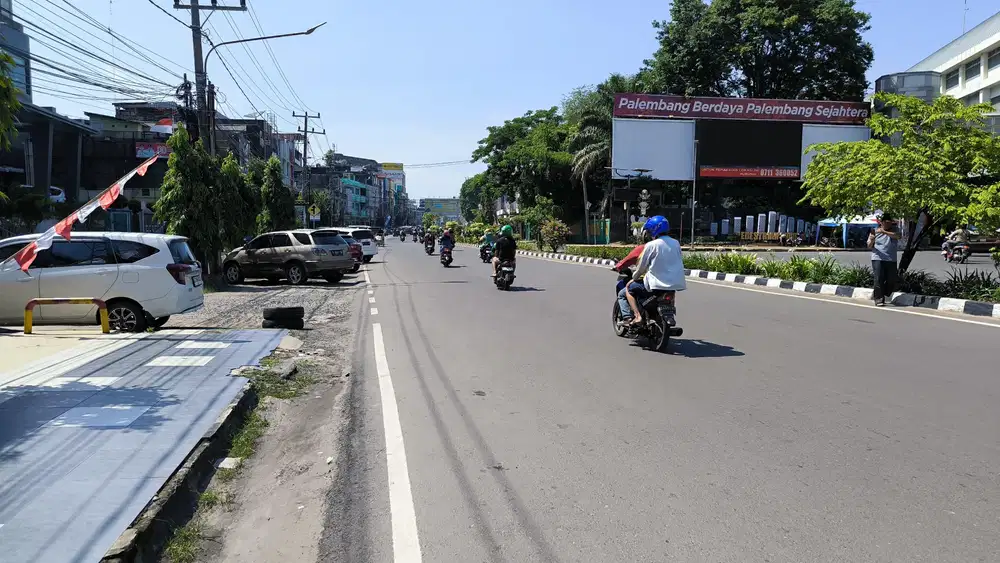 Dijual Bangunan Kantor Strategis Jalan Kolonel Atmo Palembang