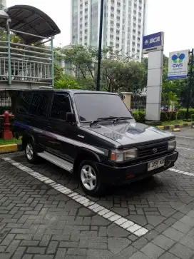 Toyota Kijang Astra Super G Deluxe