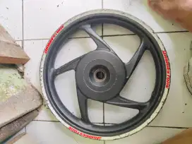 Velg vario 125/150 dpn blkng