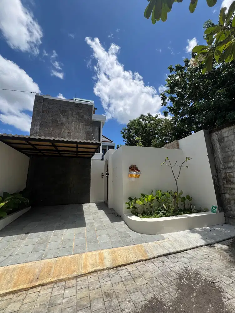 Disewa Villa Baru di Canggu Bali dekat Pantai Berawa