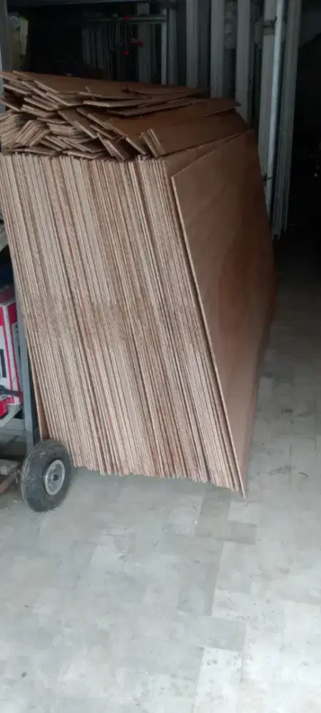Triplek 9mm MC (baru)