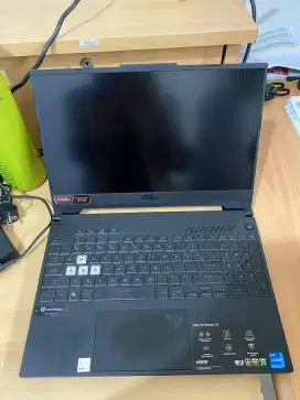 Laptop Gaming Asus TUF F15 FX517Z i7 12th gen RTX3050 Mulus