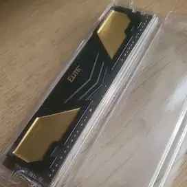 Team Elite Plus RAM DDR4 Gold 16GB PC2400