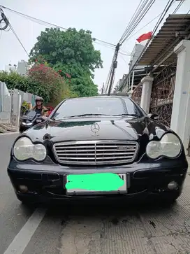 Mercedes-Benz w203/C180 2001 Bensin