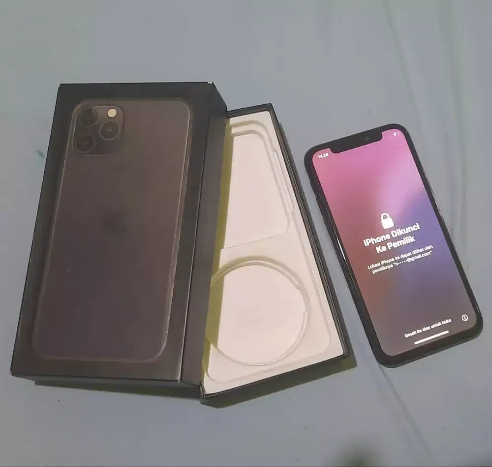 Iphone 11 pro 64 gb (deskripsi)