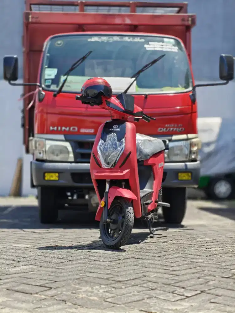 SEPEDA LISTRIK EXOTIC X665