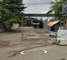 Bangunan eks resto di pusat kota Cirebon