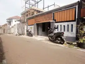 Kos putri aktif murah dekat UNSA dan palur plaza