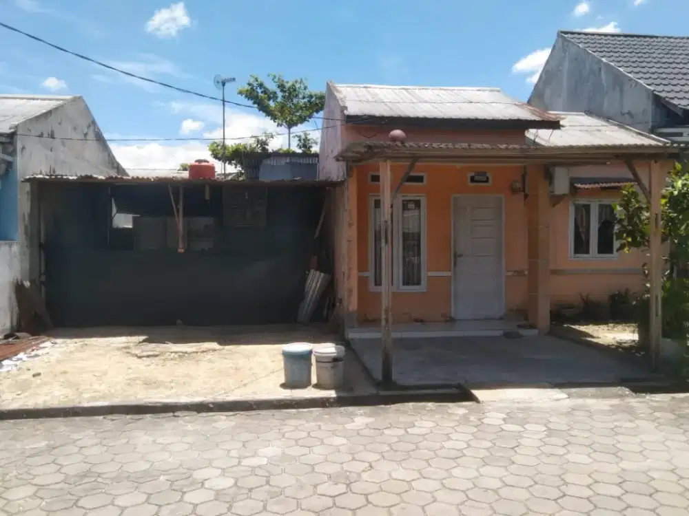 Dijual Rumah di Perumahan Puri Indah Kualu Pekanbaru