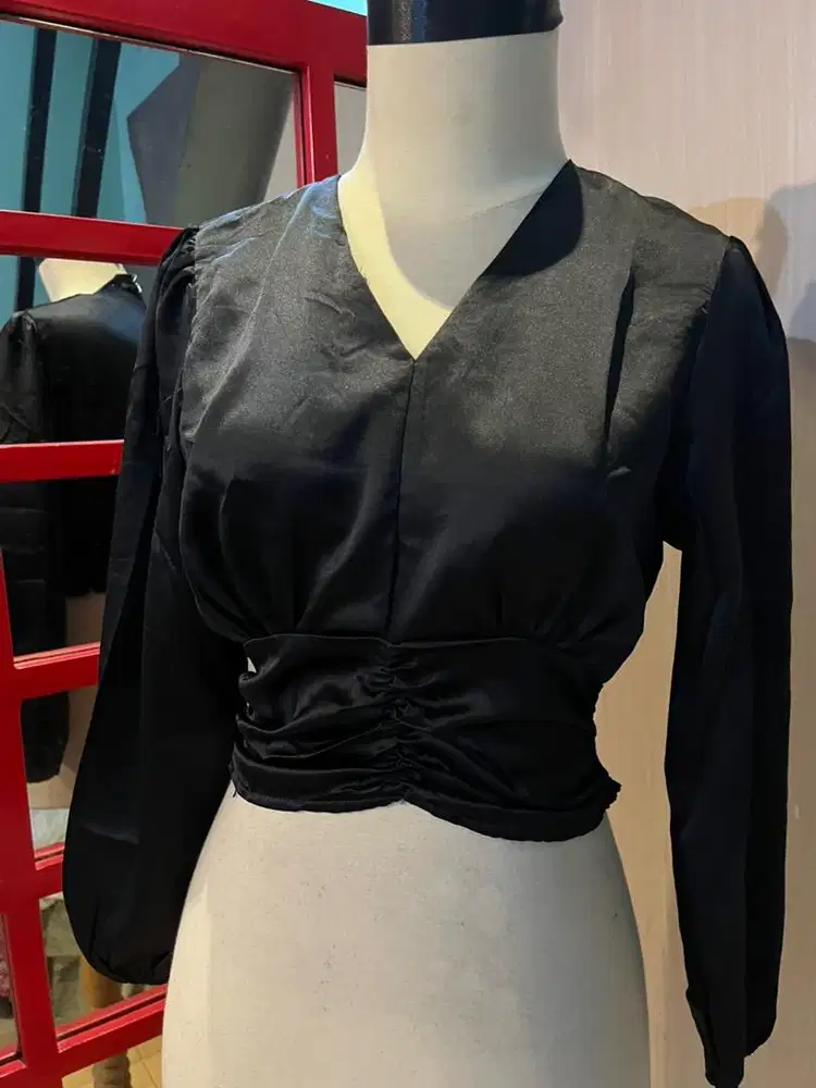 Baju atasan crop