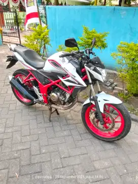 Dijual CB150R SE 2016 Lengkap