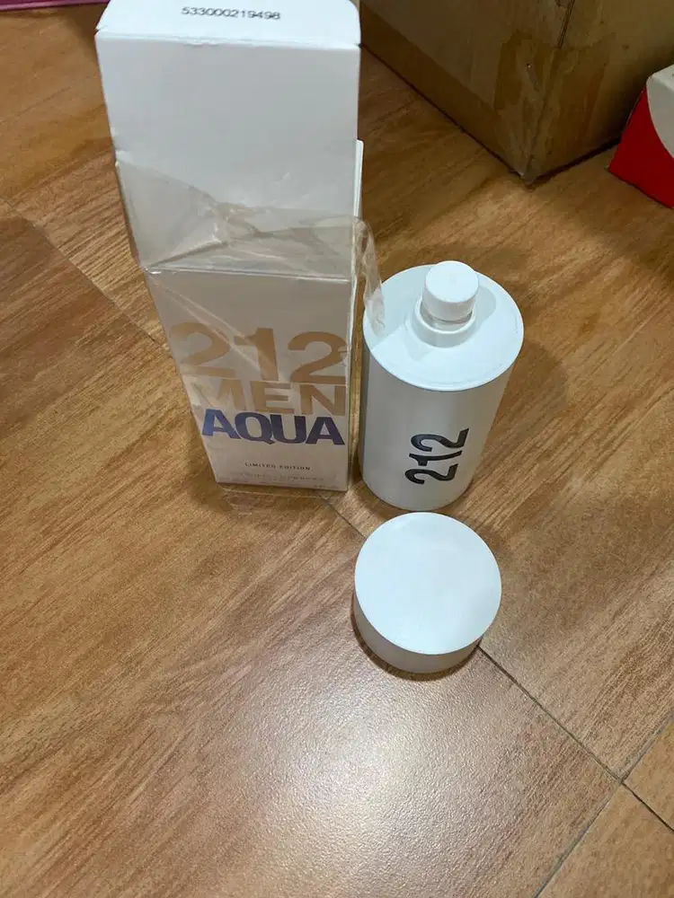 Dijual botol parfum 212 MEN AQUA