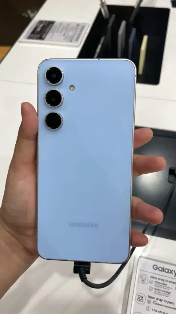 Cicilan Samsung S24 FE tanpa kartu kredit