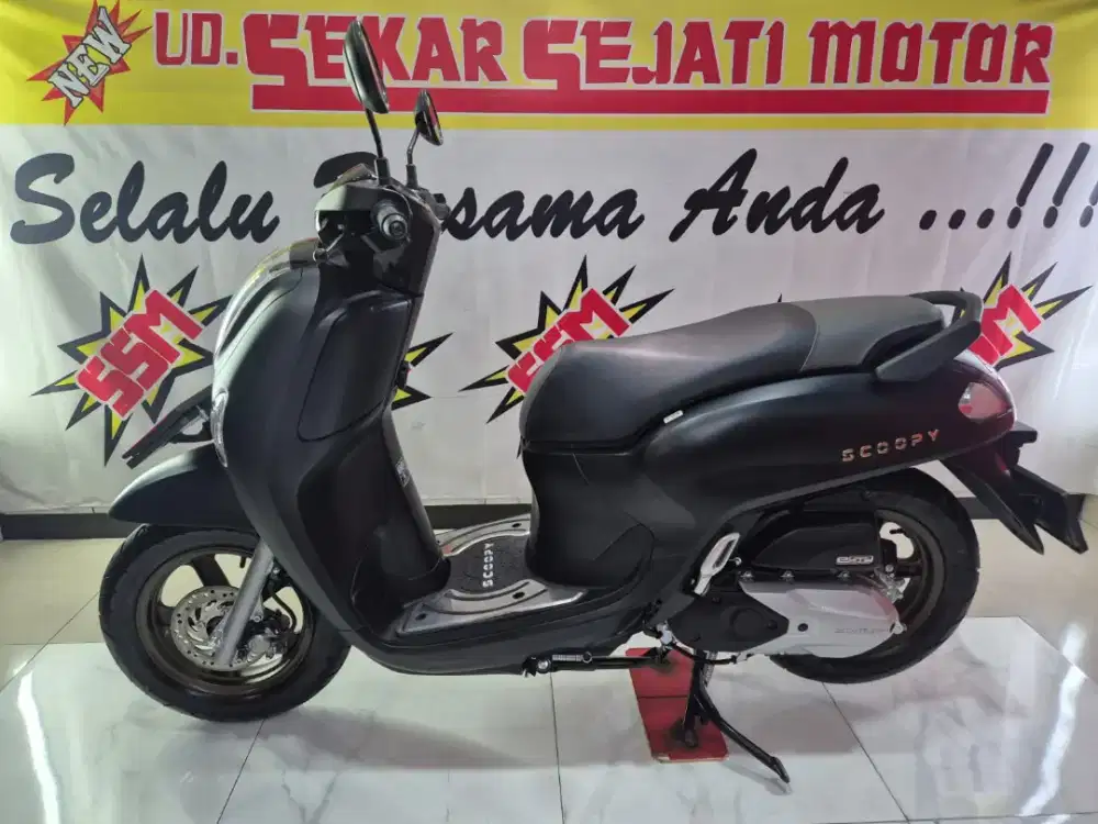 All new Scoopy Prestige km 2000