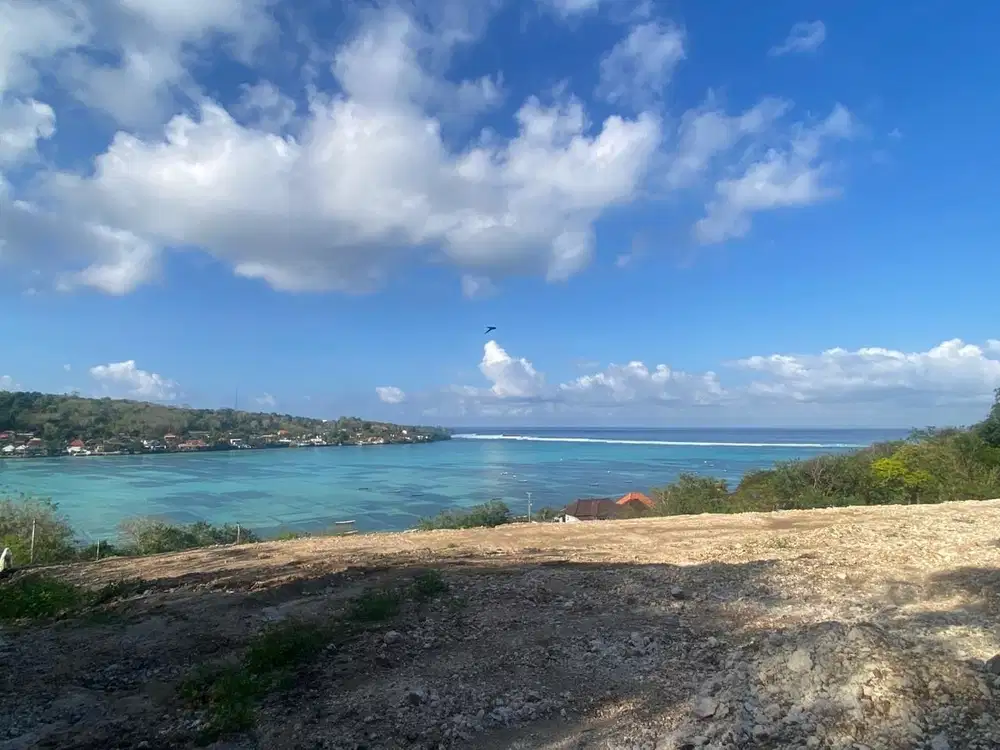SMALL BEACHFRONT PLOT FOR SALE IN BALI (DIJUAL TANAH LOS PANTAII)
