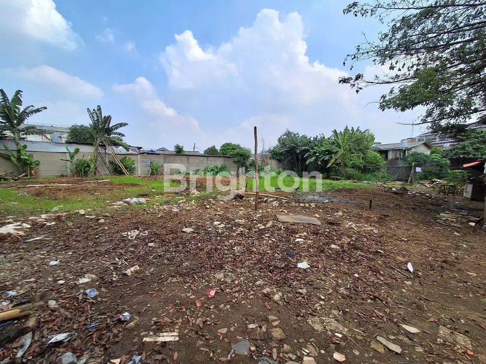 LAHAN USAHA DI CIRACAS JAKARTA TIMUR AKSES DEKAT TOL DAN TERMINAL