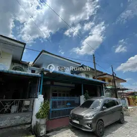 DIJUAL VILLA KOMPLEK PERMATA HIJAU (Eric)