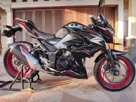 Z250 ABS tahun 2016 Special edition