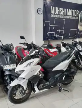 KM 7.000 VARIO 160 ABS KEYLESS 2023, SEPERTI BARU, MUHSHI MOTOR.
