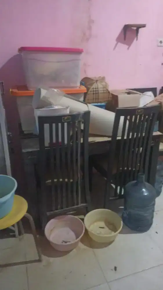 Dijual sofa+meja tamu dan meja mkn