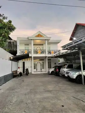Rumah Mewah di Banjaran Raya, Banjarsari, Beringin, Ngaliyan