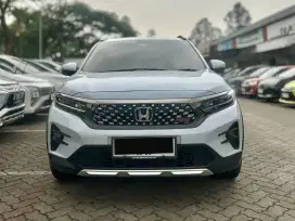 TERMURAH HONDA WRV RS SENSING CVT AT 2023 PUTIH