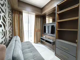 Siap Huni, Tinggal Bawa Koper, Sewa 3BR Furnish Interior Taman Anggrek