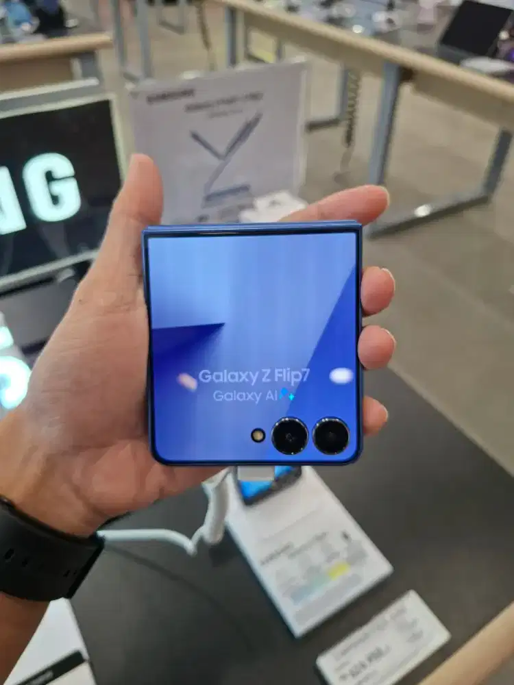 SAMSUNG GALAXY ZFLIP 7 ORIGINAL SEIN