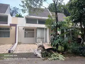 DISEWA RUMAH SEMIFURNISH BAGUS TAHUNAN BISA VISIT GREEN VALLEY SENTUL