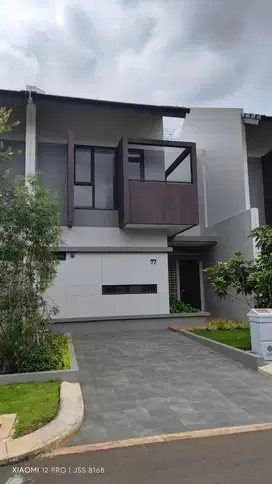 TURUN HARGA RUMAH FLORA SUMMARECON BANDUNG HANYA 2M SAJA