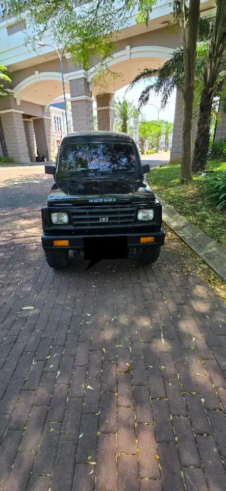 Mobil Suzuki Katana