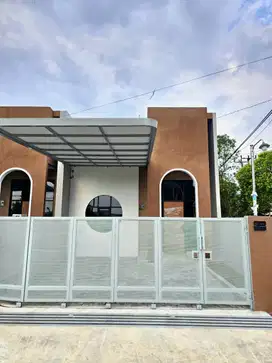 Rumah 1 Lt siap huni Dp 3jt di ciganitri dkt ciwastra margahayu