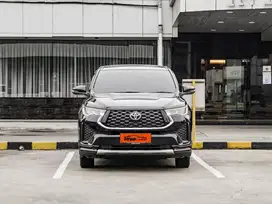 TOYOTA ZENIX V HYBRID HITAM TAHUN 2024